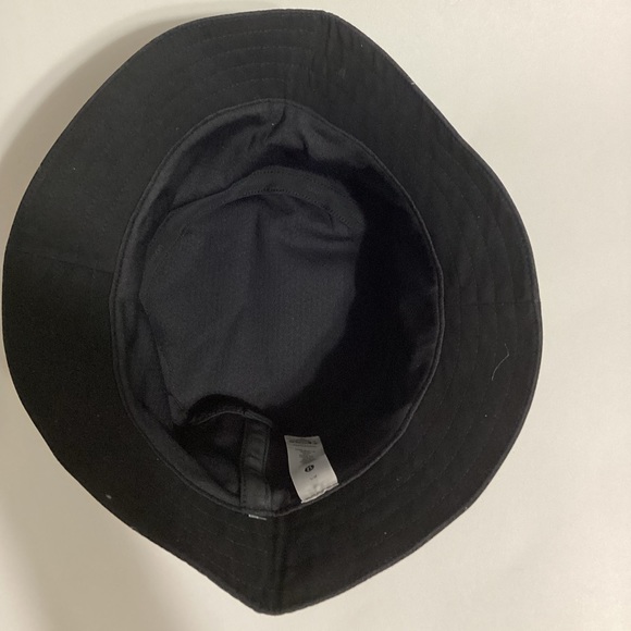 Lululemon On My Level Bucket Hat with Pocket, Black, NWT - Picture 5 of 7